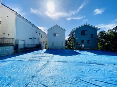 【外観】 | ☆趣のある鵠沼の住宅街、敷地９２坪の邸宅地☆藤沢市鵠沼桜が岡2丁目／仲介手数料不要 | 閑静で陽当りのある宅地内は広々としたスッキリ４角形となっておりますので、建物プランもとても入れやすい敷地となっております。