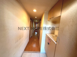 【玄関】 | ロイヤルアーク伊丹 | 現況：玄関です♪お好きなリフォームを楽しんでみませんか？※リフォーム代金は別途支払いが必要となります。