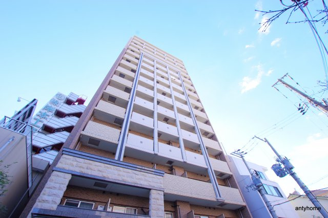 プレサンス新大阪クレスタ　仲介手数料無料の外観