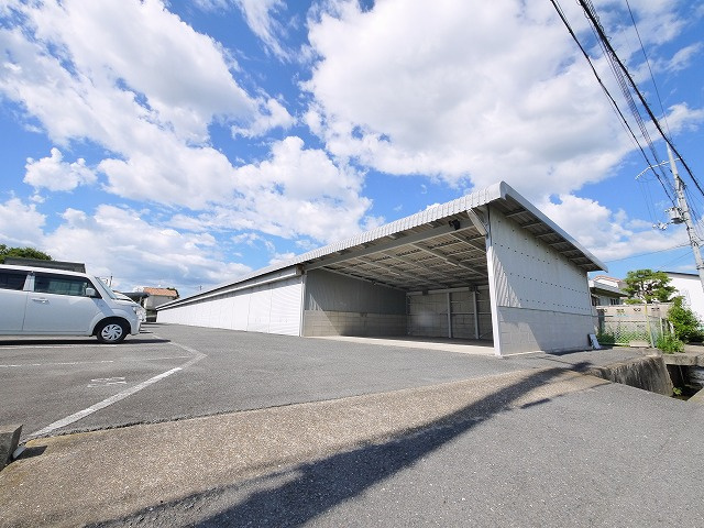 徳永モータープール