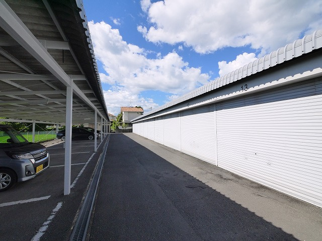 徳永モータープール