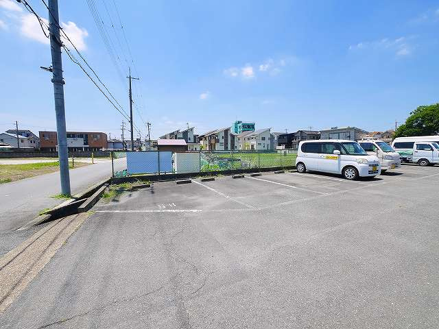 徳永モータープール