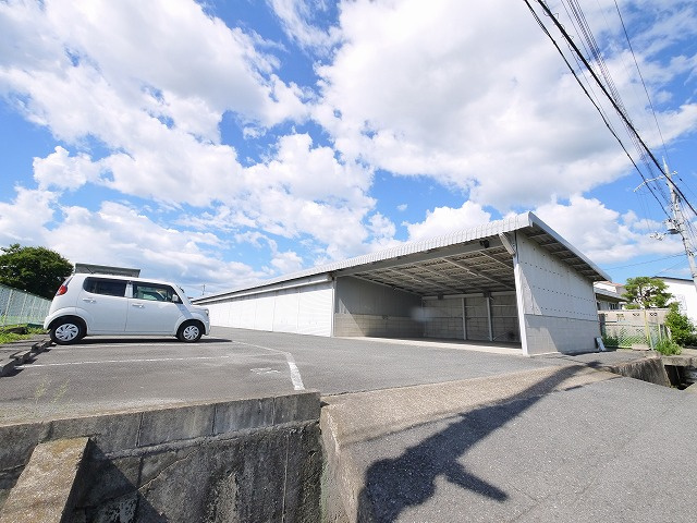 徳永モータープール