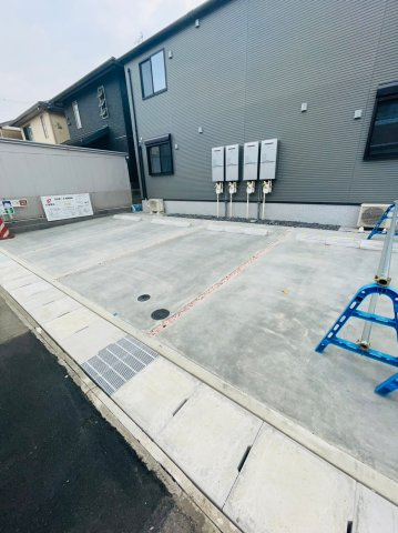 ペット相談！！セントヒルズ・フィオーレの駐車場