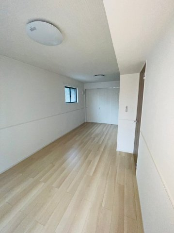 ペット相談！！セントヒルズ・フィオーレの居間・リビング