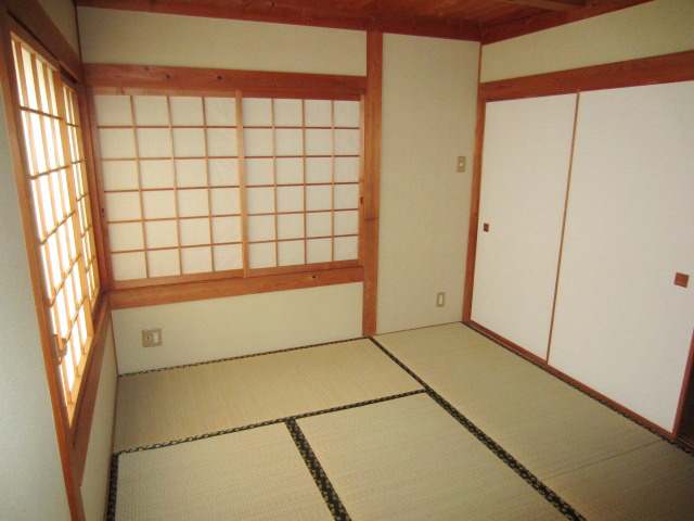 【寝室】