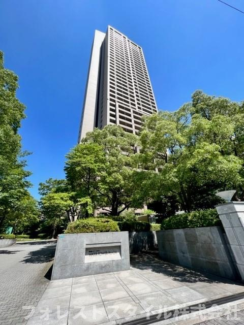 桜宮リバーシティ・ウォータータワープラザの外観