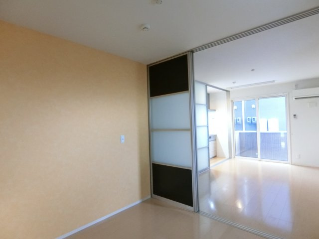 アズール・マムＢの洋室