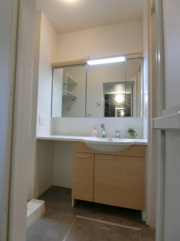 アズール・マムＢの洗面所