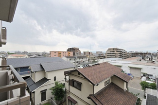 【展望】 | 前面に高いマンションなどがなく開放的な眺望がひろがります。