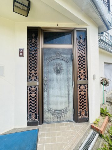 【玄関】 | たつの市龍野町日飼／中古戸建 | 毎日通る玄関はこちらです
