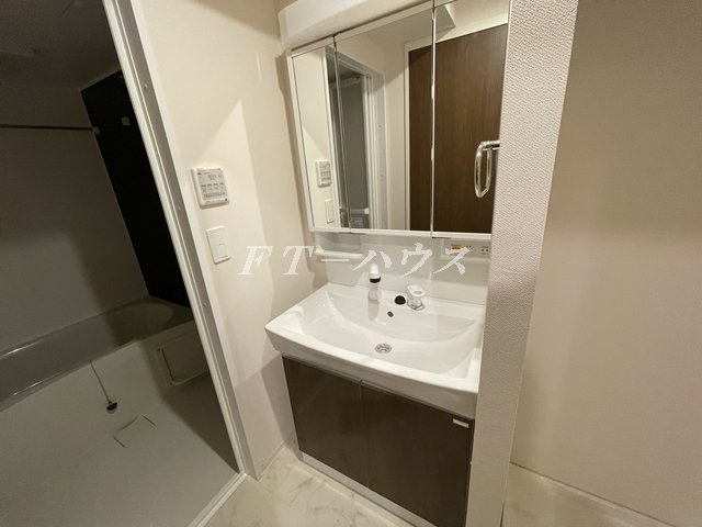 GUILD幕張（ギルドマクハリ）の洗面所