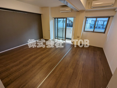 【洋室】 | コンフォリア桜上水 | ※クリーニング中の撮影※