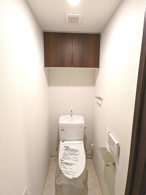 LIVIO MAISON入谷のトイレ