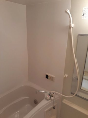 メゾン・アンジュ壱番館の浴室|日々の暮らしに欠かせないお風呂です