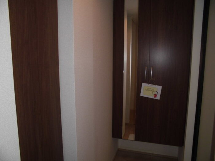 つくばエーツーの玄関