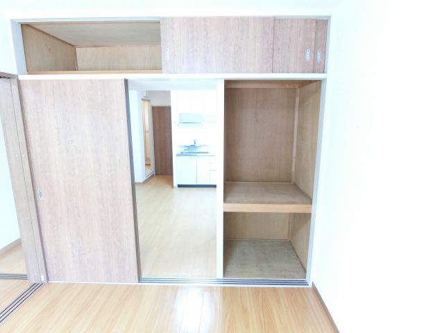 ヴィラ仲谷向陽台の設備|同物件別部屋写真