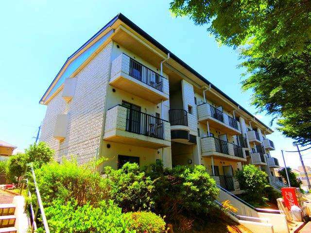 ヴィラ仲谷向陽台の外観