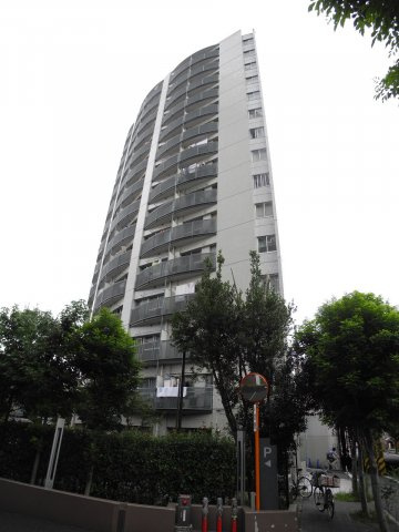 シャンボール北新宿の外観