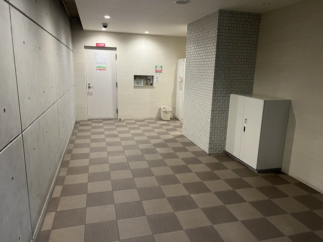 プランドール大手前レジデンスのロビー