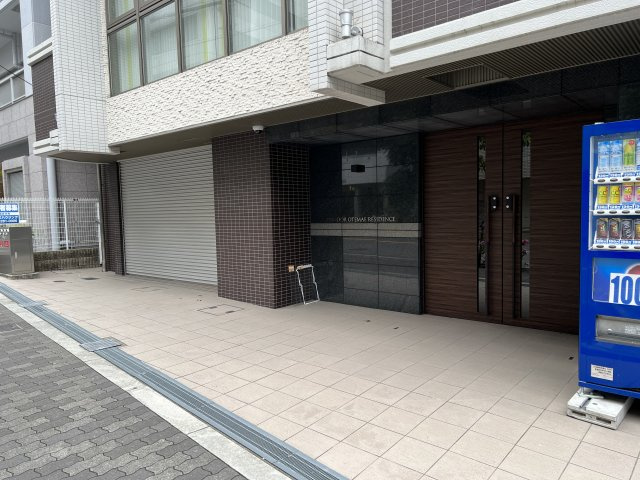 プランドール大手前レジデンスのエントランス