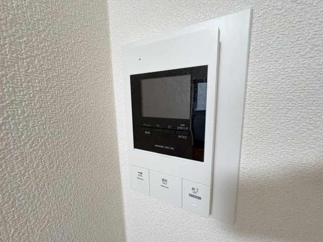 本八幡レジデンスの外観