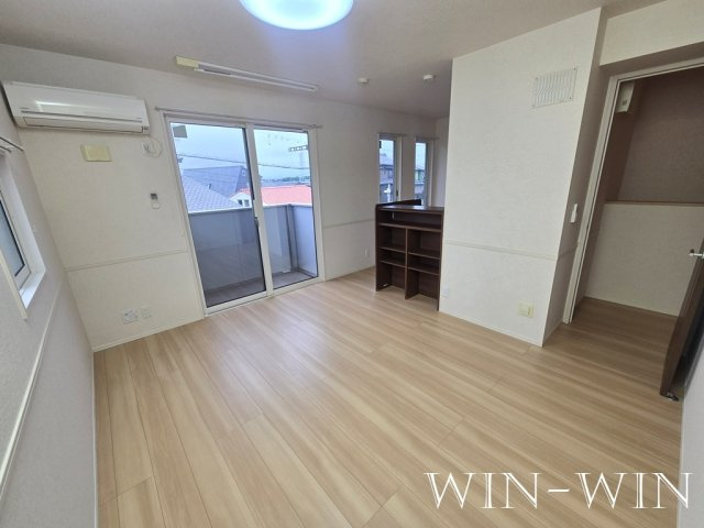 HIMAWARIの居間・リビング