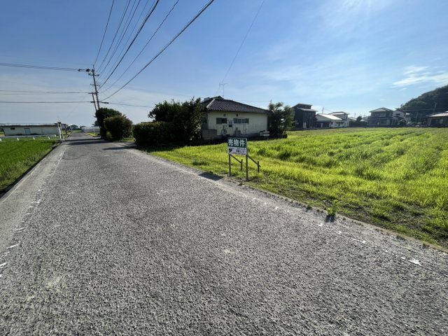 高島町土地の外観
