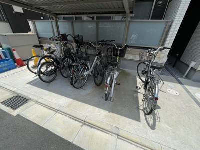 【その他共用部分】 | Fasecia rosa | 駐輪所です