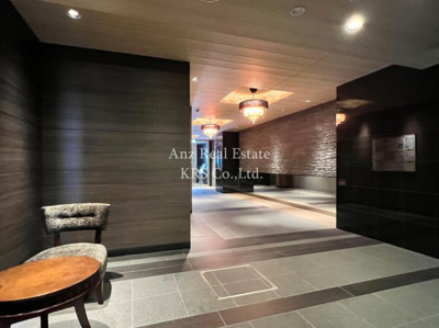 【ロビー】 | CONOE本町通 | お洒落なロビー