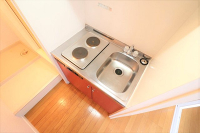 【キッチン】 | レオパレスフォレスト | ２口コンロ付きラジエントヒータを設置