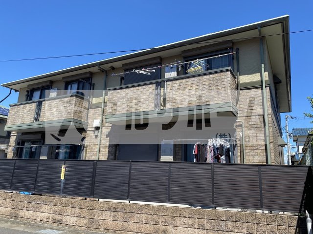 ヴィラージュB棟の外観