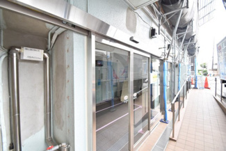【エントランス】 | エントランス　※大規模修繕工事中