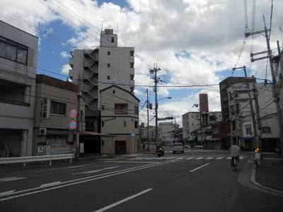 クレストコート二条城北の周辺|前面道路