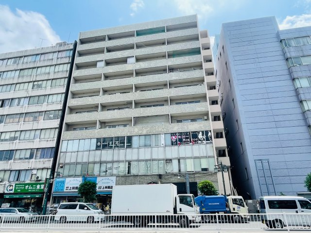 カーサ新宿の外観