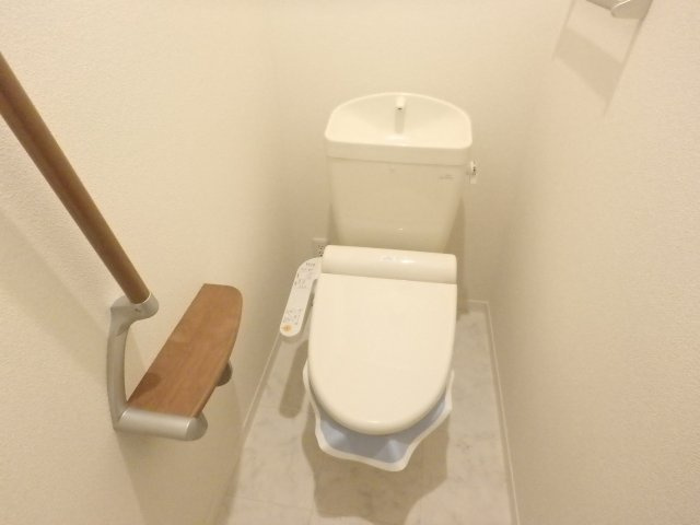 ベレオ英賀保駅前のトイレ|※他部屋写真
