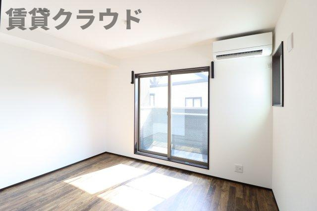 シャルコートSOGAの居間・リビング|ゆったりとした居間です