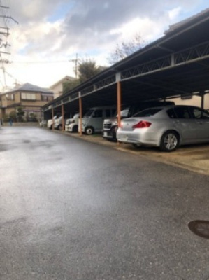 【外観】 | 加茂4丁目屋根付き駐車場