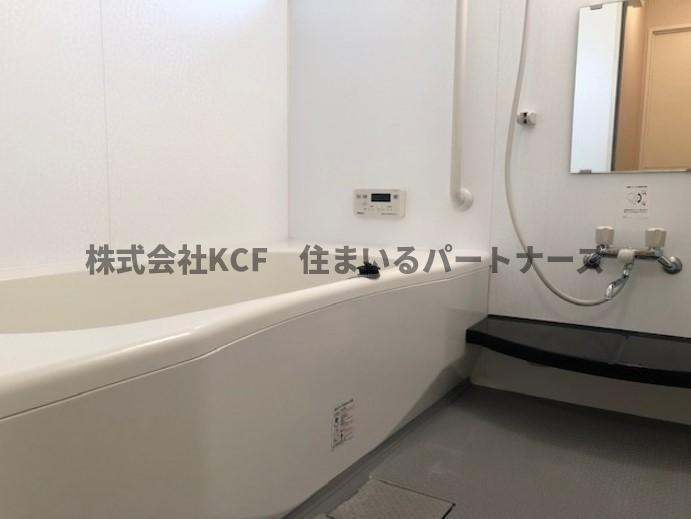 ラトンラヴールⅡ番館の浴室|ゆったり過ごせるお風呂です