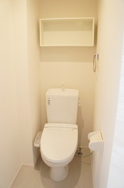 習志野市大久保４丁目のアパートのトイレ
