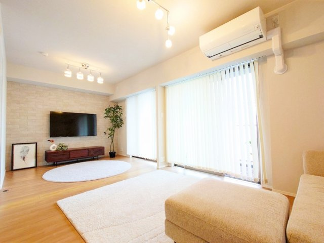 【角住戸・LDK20帖】パークナード経堂の画像