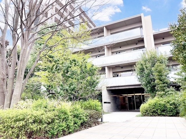 【角住戸・LDK20帖】パークナード経堂の画像