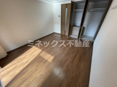 【収納】 | ピュアシャングリラ | 同タイプのお部屋の写真。現況を優先します。