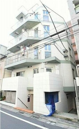 エテルノ高田馬場の外観