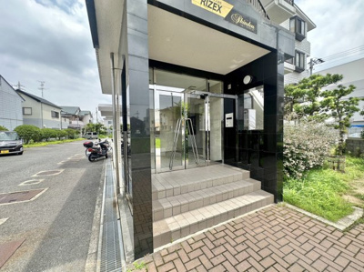 【エントランス】 | ライゼックス新堂