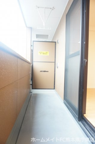 熊本市中央区上水前寺１丁目の賃貸マンションのバルコニー