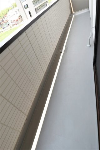 シャインテラスのバルコニー