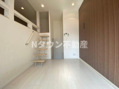 【居間・リビング】 | 吹上パークタワー31F | ゆったり過ごせるリビングです