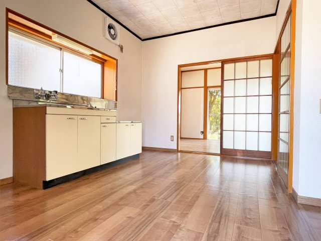 青柳貸家のキッチン