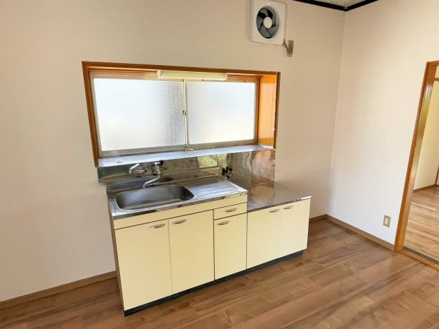 青柳貸家のキッチン